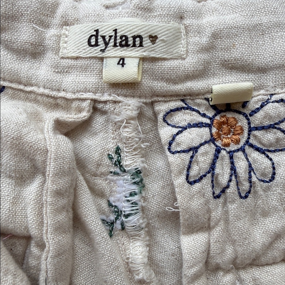 dylan  Floral Embroidered NWOT size 4 - Picture 2 of 4